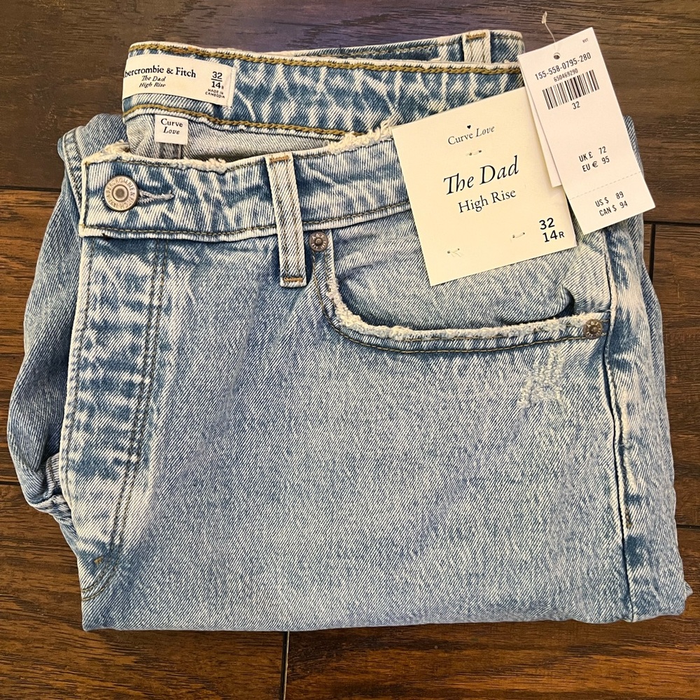 Abercrombie & Fitch curve love